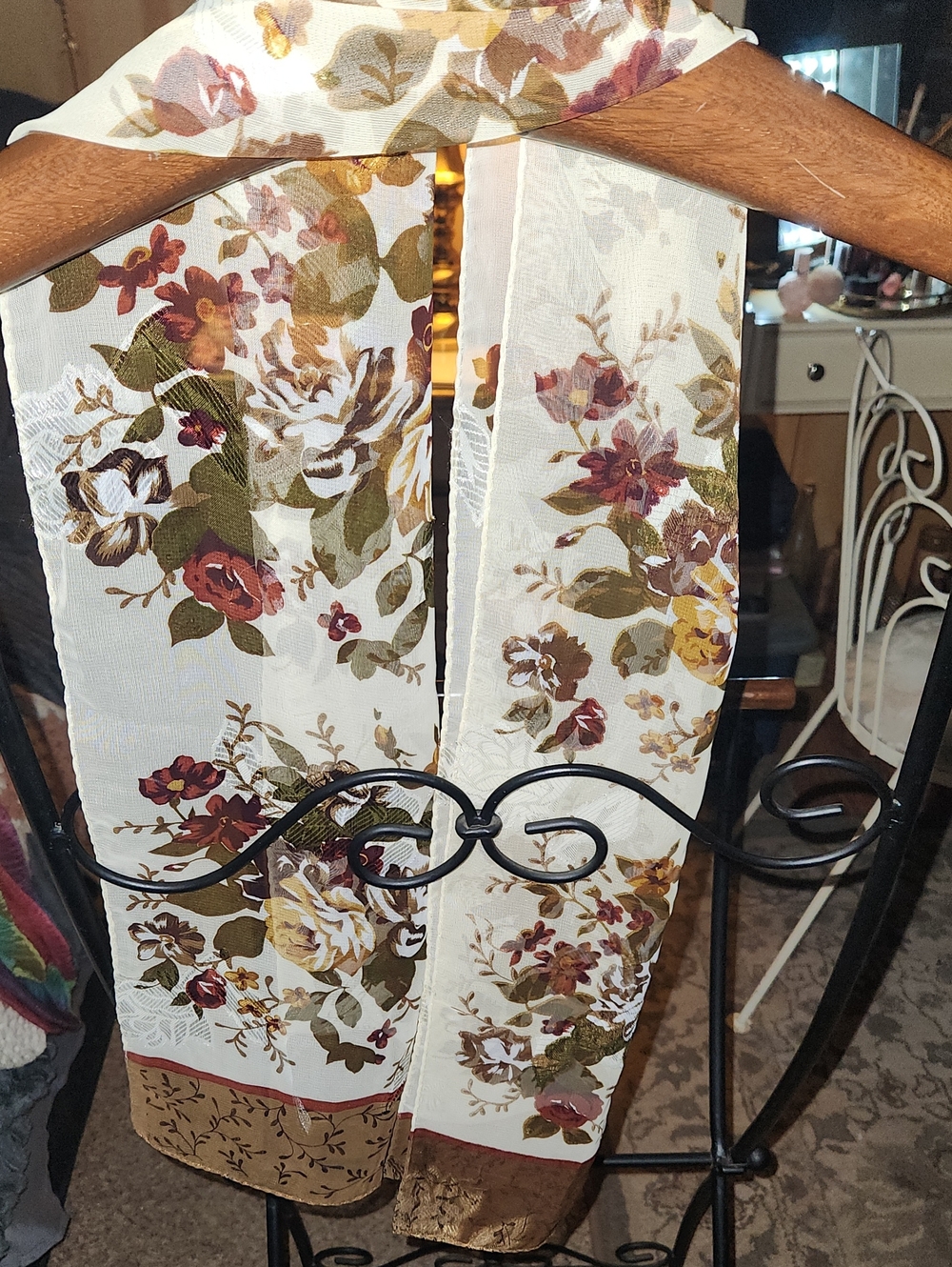 Liz Claiborne Floral Sheer Scarf in Cream and Brown - Picture 5 of 5